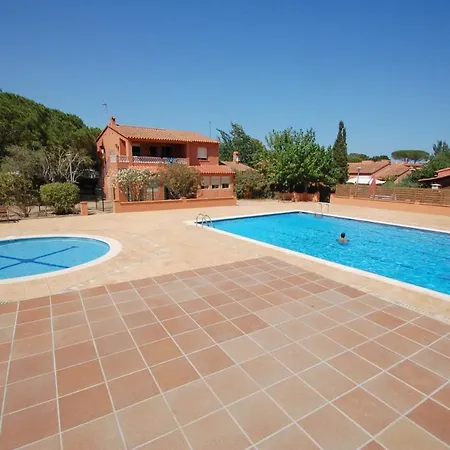 Holiday home Gregal 122 - Mas Pinell Torroella De Montgri